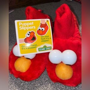 Brand New With Tags Little Kids Sesame Street Elmo Character Puppet Sippers 9-10